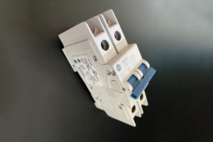 Circuit Breaker–2 Pole/15